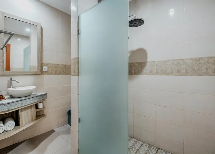 Hotel D Sarian
