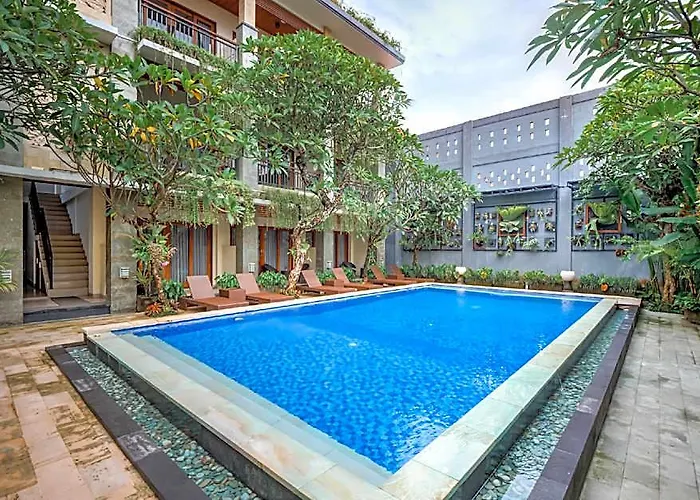 Hotel D Sarian 3*