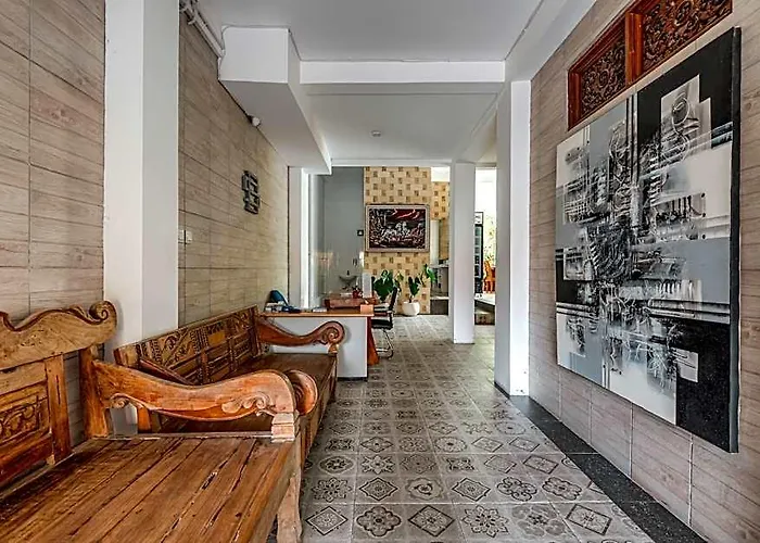 D Sarian Seminyak (Bali)