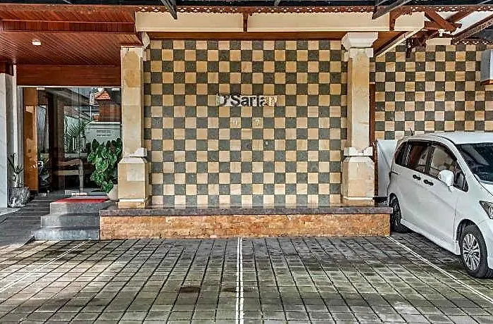 D Sarian Hotel